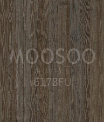 Panou decorativ de perete din cenușă albă