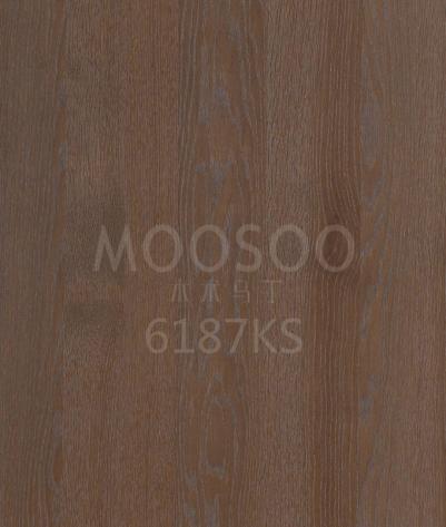 Panouri de placare a pereților din stejar alb lustruit cu sârmă